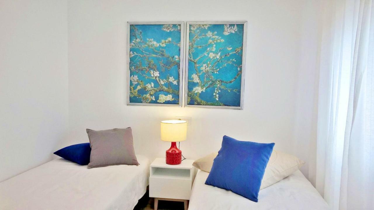 Апартаменти Apartamento Leman Салоу Екстер'єр фото